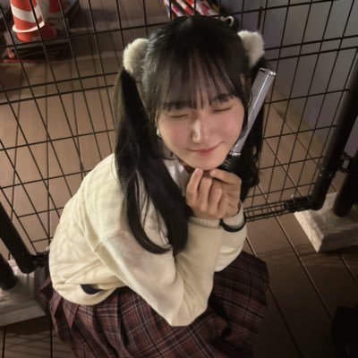 karen_s53_'s profile picture. アイドル志望┊︎中学3年生 15歳┊︎山口県出身┊︎DM返せないです！