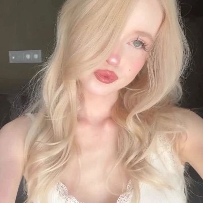 bomnanou's profile picture. 
