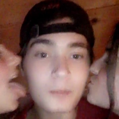 AdvantageAidan's profile picture. Modern day robinhood