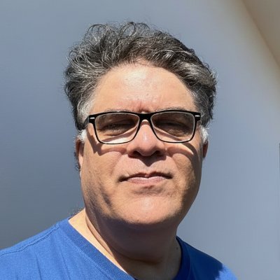 mello20760's profile picture. Musician & AI Explorer.