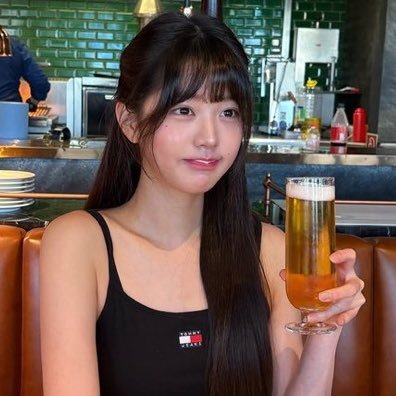 @maeyonese