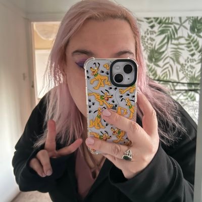 amyhavok's profile picture. 75% waffling, 25% reasonably articulate thoughts - I like to stream video games on Twitch, drink too much tea and covet all the red pandas