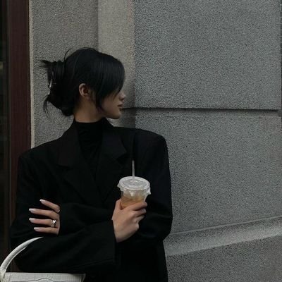 no pap | dont send porn to me 😒|
just text and voice | softplay | girl only, babe | stay virtual