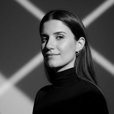 leitepbianca's profile picture. amarga e chata na maior parte do tempo