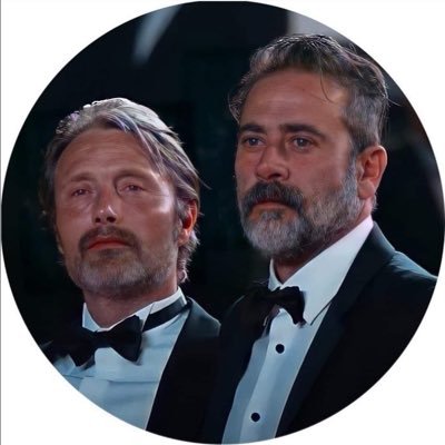 thebenzgirl's profile picture. soy madridista y punto🤍Rafa my superhero🐂SJ(elf)💙SPNFamily🪽🐿️🫎💙💚“Angel Collins and ballon d’or kb9 wife, j2m protector, and ZZ daughter”chilli🌶️🏎️