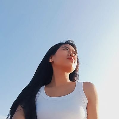 longlivem_'s profile picture. live for the hope of it all.