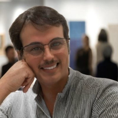 قد تنسى من شاركك الضّحك لكن لا تنسى من شاركك البكاء .