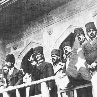 kardelenler1919's profile picture. “rt/fav onay değil” RT'lerim onayladığım anlamına gelmez. DEĞİŞTİR /CHANGE  ,  Yalnız Adalet/Demokrasi olsun istiyorum yurdumda . Ekmek olmasa da olur. Çok mu ?