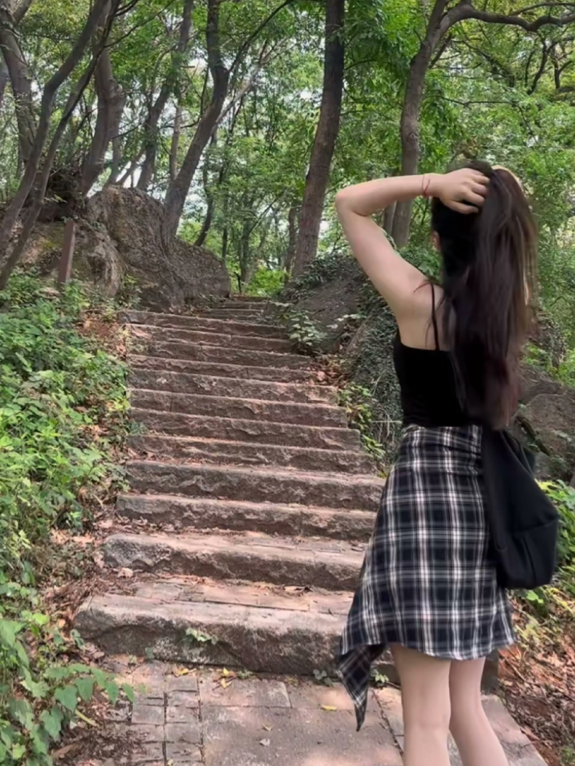 geraw330643's profile picture. Life has no shortcuts; every step counts.