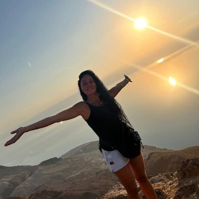 زحلاوية... قواتجية بكل فخر 🇱🇧❤
لبنان اولا و اخيرا ❤🇱🇧
*ماجستير في إدارة الأعمال* MS/MBA in marketing