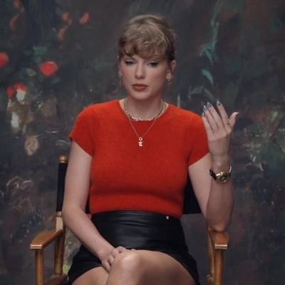 showgirlnaomi13's profile picture. Only here for taylor