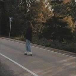 Eewirna3090's profile picture. Self-love is the best love.