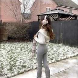 erfwirorqo50487's profile picture. Let your soul catch up with your body.