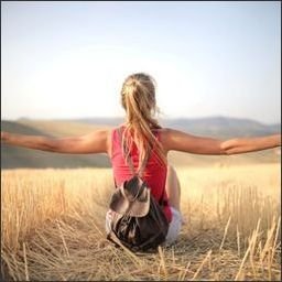 rheannabra52727's profile picture. 