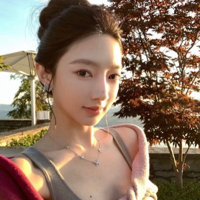 anni19981028's profile picture. Whether it is sunny or cloudy, remember to give yourself a beautiful smile.