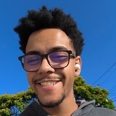 dattebayotwitta's profile picture. 