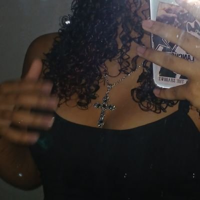 bellvkss's profile picture. Is it better to speak or to die?                                          

                  bel para meninas e meninos