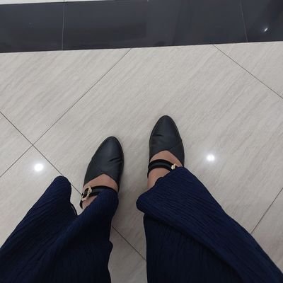 chocoomiinee's profile picture. who knows