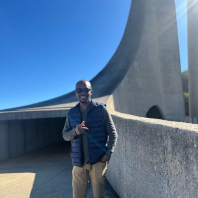 LMURANGI's profile picture. 