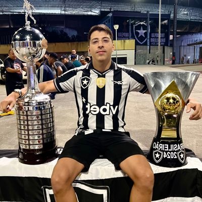 rafamarquesrx's profile picture. Botafogo acima de tudo. 🖤🤍Deus acima de todos.