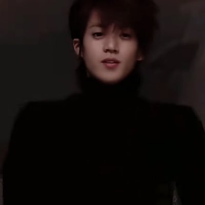 tuanya625303's profile picture. 