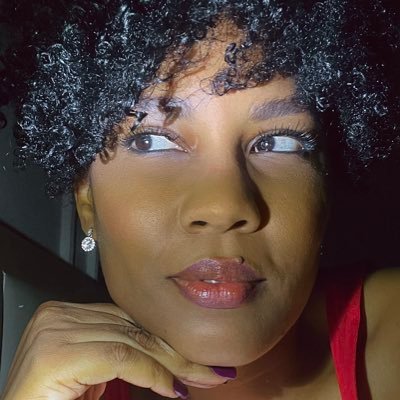 Peculiar. Never 1 to back down from a challenge, I dare to be distinguished as different.Part-time Ninja, Blogger, Content creator chelan@effit.ltd for business
