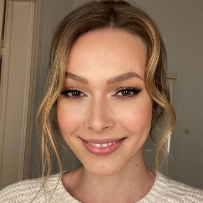 Sophia__Lee231's profile picture. Setting a goal is the first step in building something from nothing.”