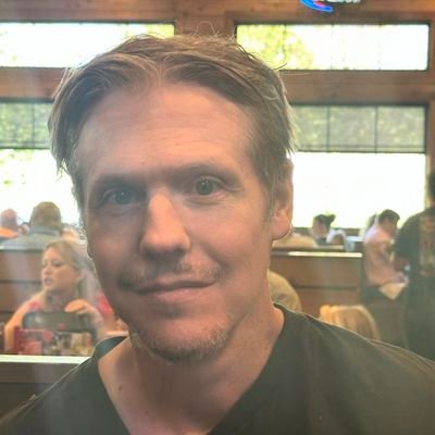 Mlayne3197C's profile picture. Northwestern University class of '99. Freelance journalist/videographer.  All photos are my own.  https://t.co/wbHlZzw9Wy