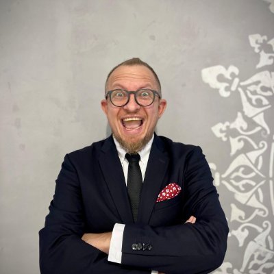 Artur_Gering's profile picture. Daily Dose of D! Business strategy, finance & global insights.🧠
Three D's: ☕️ Drollery | 💡 Data | 🗣️ Discourse 
Join the conversation & never miss a dose.