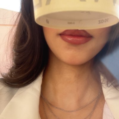👷🏻‍♀️