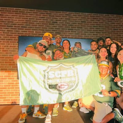 full-time dad, packers for life, if I’m not watching football I’m feeding in league!! I stream, I talk shit and drink beer 🍺
