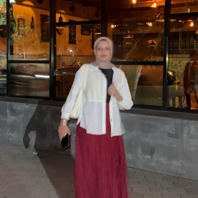 hagarzarea's profile picture. the less u care the happier u will be
