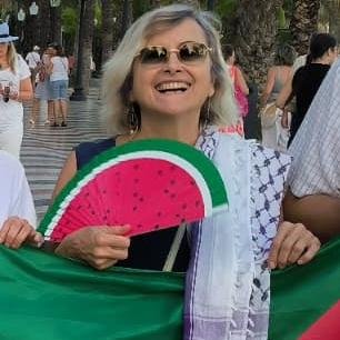 a_velal's profile picture. La guerra es el gran fracaso humano. Lo de Gaza no es una guerra, es un GENOCIDIO. Maestra y Bióloga. Ahora en una Asociación de un CEPA. Cultura participativa.