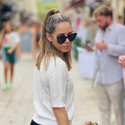 tante_jim's profile picture. TV presenter @srfsport 📺 | Event host 🎤 | DJ Mrs.Q 🎧 | Bitcoin Enthusiast 🧡 ➡️ DM for bookings