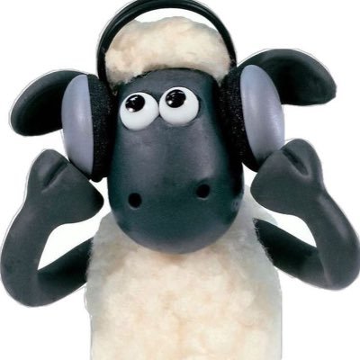 moorrriiiiii's profile picture. professional fangirl
