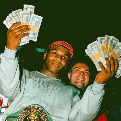 JoeGreen169502's profile picture. Who's Active Got some solid locks tonight hitting big🔥 click on the link 🖇️ 
https://t.co/V5O9BY7TqY