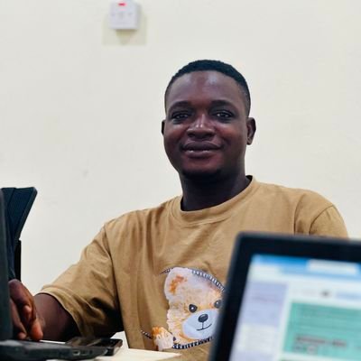 Mr_Papie's profile picture. LOGISTICS | GGMU @MANUTD | WayGo Logistics | Join in my Data Anlalyst Journey