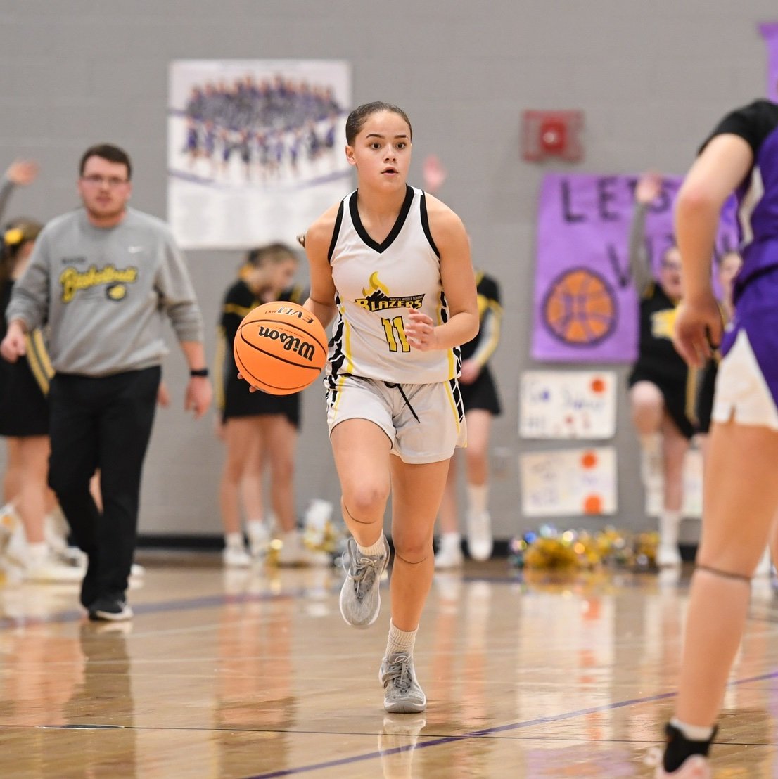 Naomi11_2029's profile picture. Naomi Hulett Class of 2029 North Murray High #11 Christ is 👑Thunder Basketball🏀 5’5 PG/GPA 4.1 #basketball #playmaker