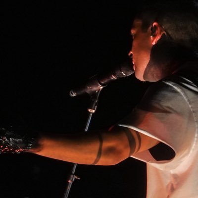 + #trj you look great tho | they/them | 22 | trench, lane boy, clancy nation ⌀ | covering you, @floralbanditox ᵎ!ᵎ