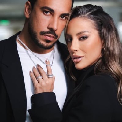 acervoreike's profile picture. 