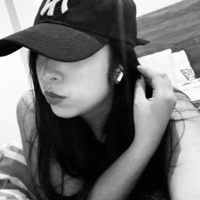 brigthhhh's profile picture. not me