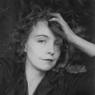 CVSchuyler's profile picture. Southern wife, mother, artist, teacher living w/ 1 poodle. ☞ The future will belong to those who keep their wits about them and their eyes trained on the Truth.