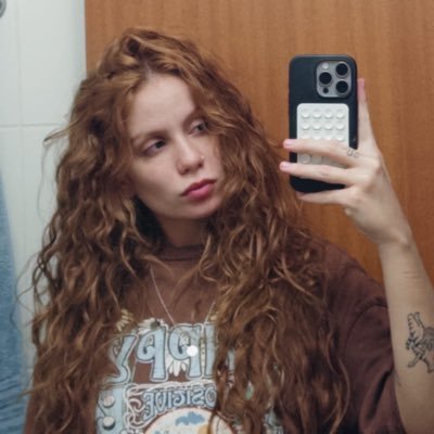 andressaarfs's profile picture. minha @raissannt 💍