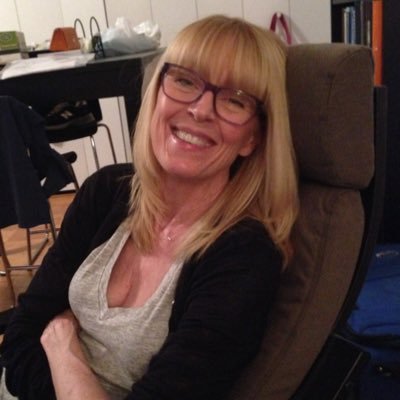 CarolWeixyz's profile picture. 