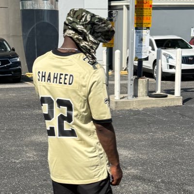 April7th1986's profile picture. 