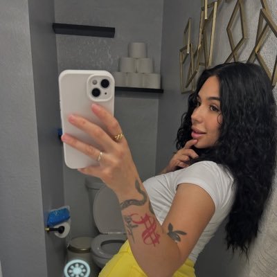 KnelleSara54938's profile picture. Hello am fun to chat with