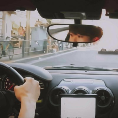 jooniewooow's profile picture. 