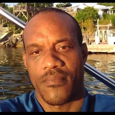 gboss909377412's profile picture. 