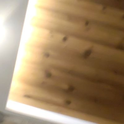 lishochn314854's profile picture. 