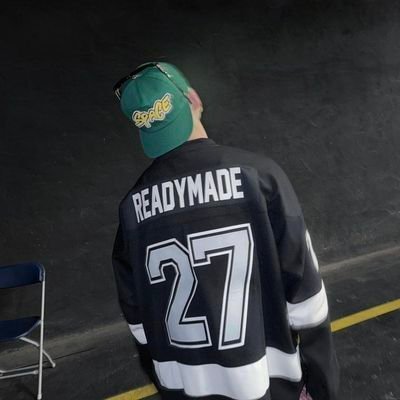 lxjoya's profile picture. 